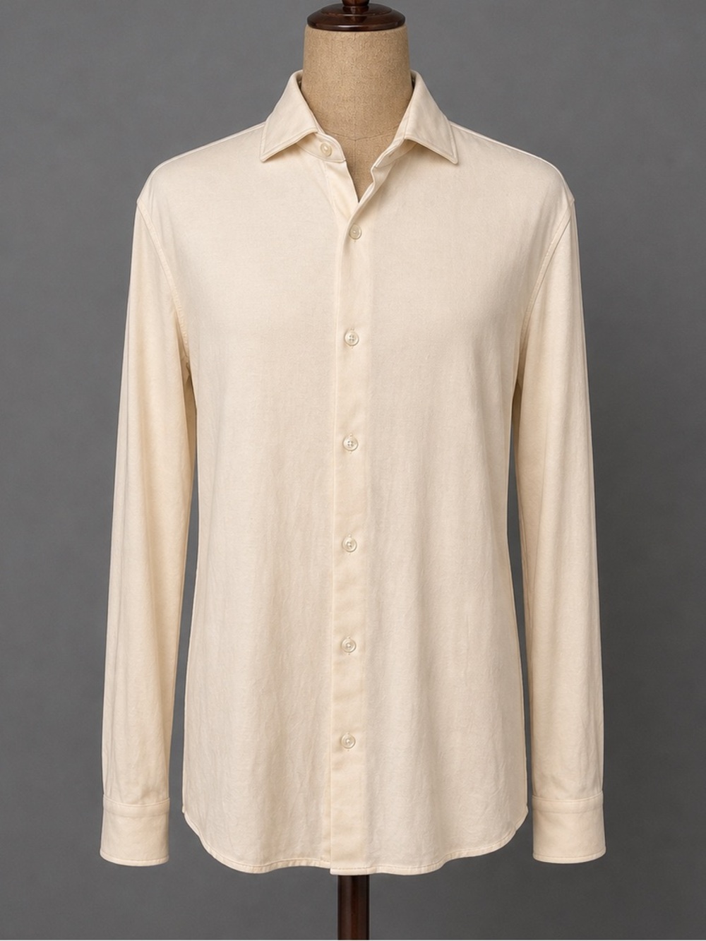 Porter & Ash luxury knits.  Off white cotton button down quiet luxury shirt. M